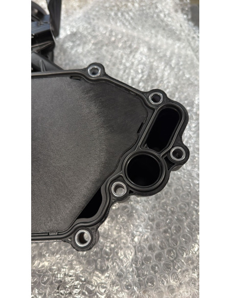 30757730 Volvo Eļļas filtrs ar korpusu VOLVO S40 II, S60 II 2.0D, 2.4D 04.10-05.18